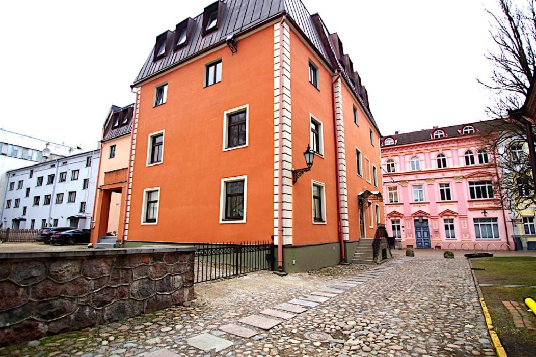 شقة Panda House - Luxury In Old Town تارتو المظهر الخارجي الصورة